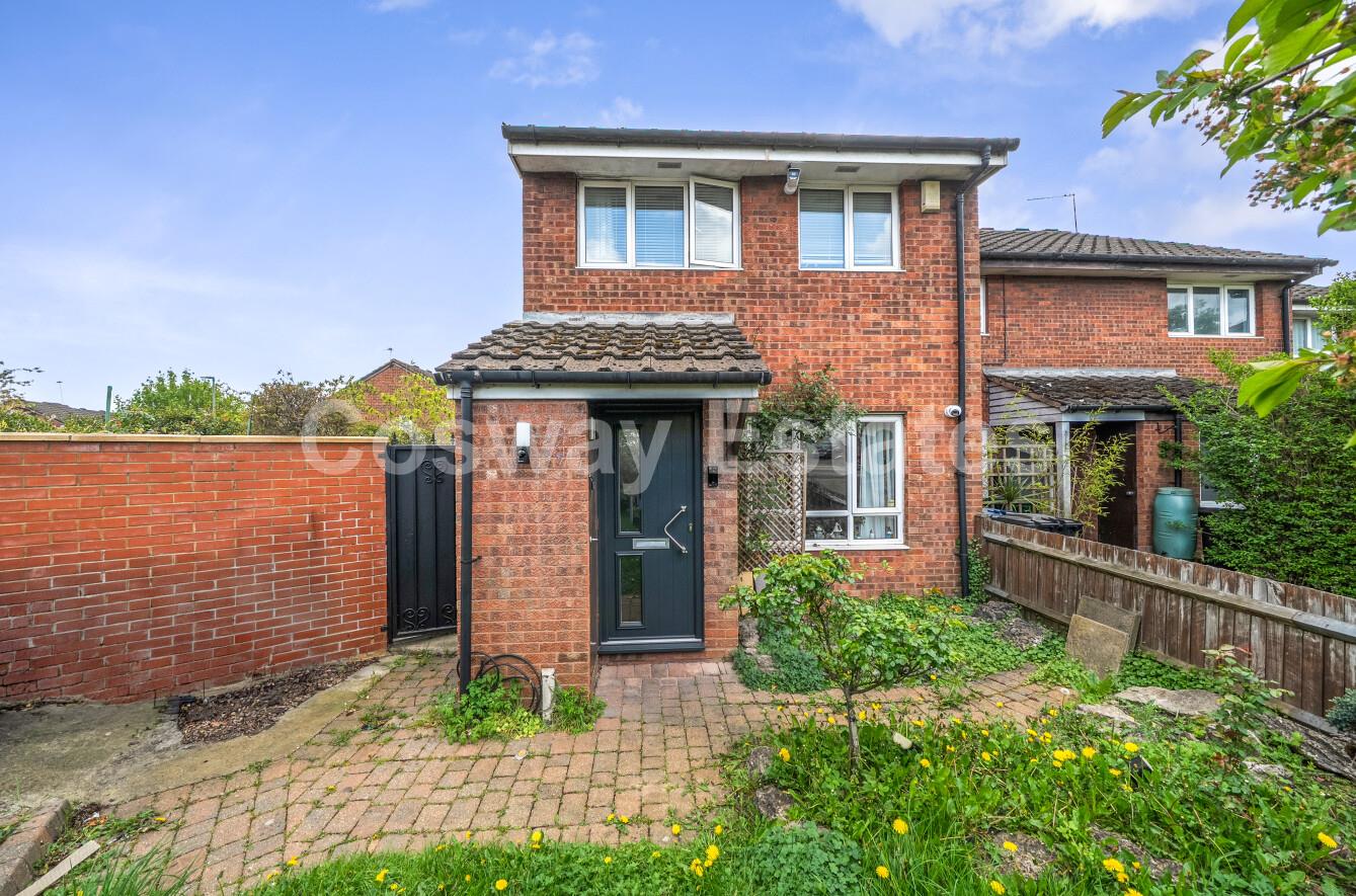 Rowlands Close, Mill Hill, NW7, London